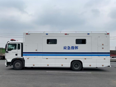 上汽大通應(yīng)急救援通訊指揮車 移動(dòng)的智慧中樞，守護(hù)生命安全的堅(jiān)實(shí)堡壘